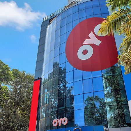 Oyo 11089 Hotel Deccan 8 Pune Esterno foto